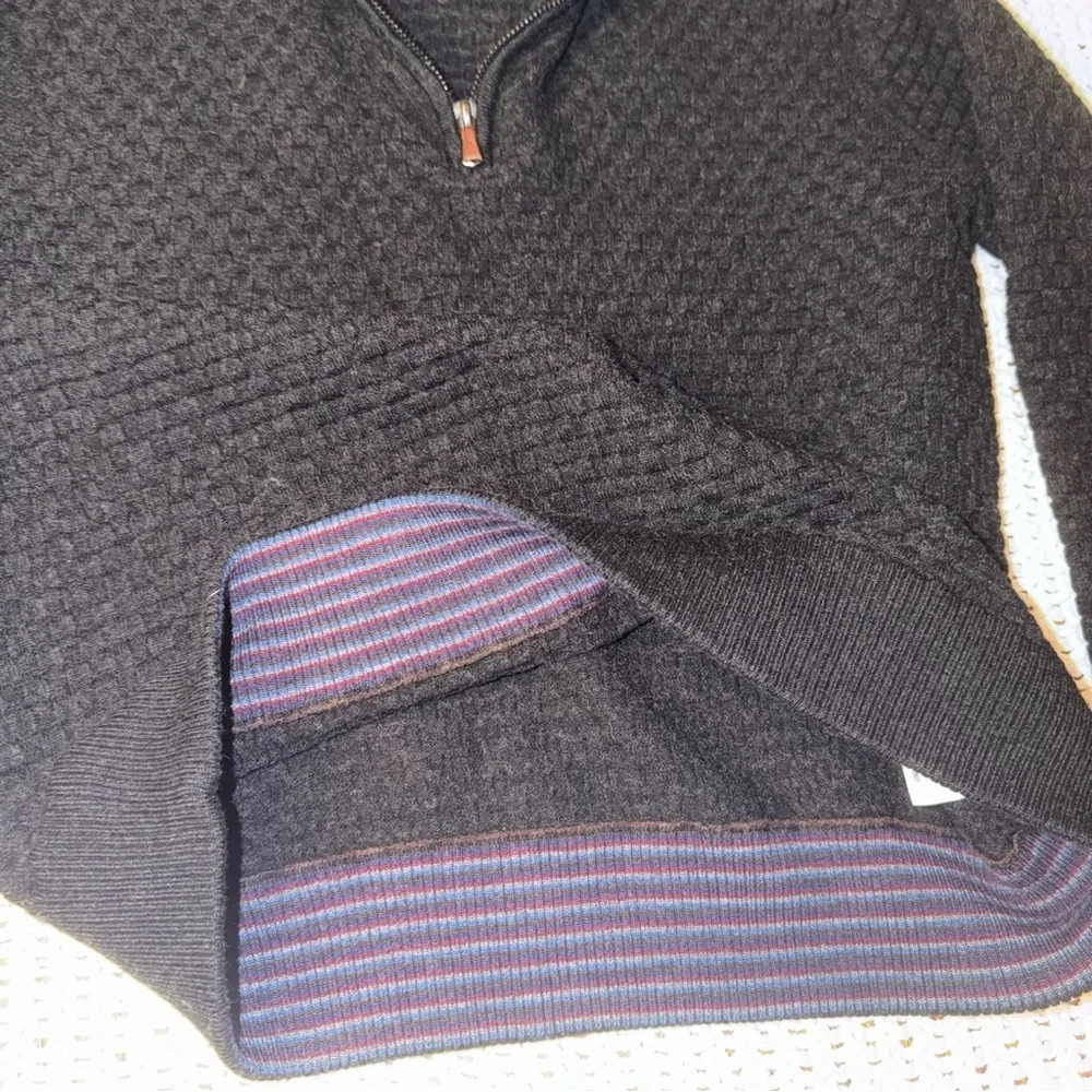 Robert Graham styling sweater black